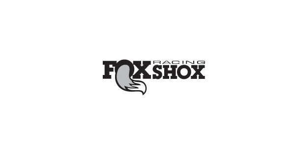 FOX shox 在O字母做了一條狐貍尾巴的LOGO設計創(chuàng)意