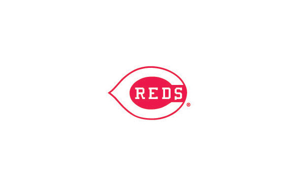 桃紅色的LOGO設(shè)計(jì)：REDS品牌簡(jiǎn)稱在圓形中反白的效果設(shè)計(jì)