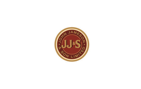 以名稱為主要設(shè)計(jì)元素，英文字體用的圓潤(rùn)的字體，配上幾個(gè)彩色的圓點(diǎn)構(gòu)成的圖形，簡(jiǎn)單卻不單調(diào)
