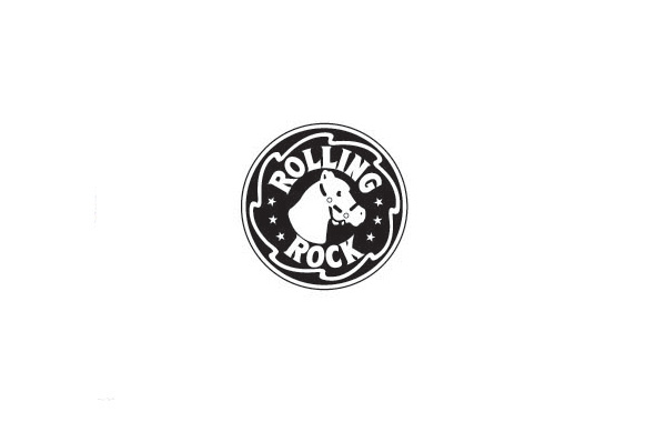 啤酒logo設計：logo整體為圓形，邊緣處有手繪風格的描邊使logo整體看起來活潑輕松?？ㄍǖ拇a頭形象也使logo整體給人輕松活潑的感覺